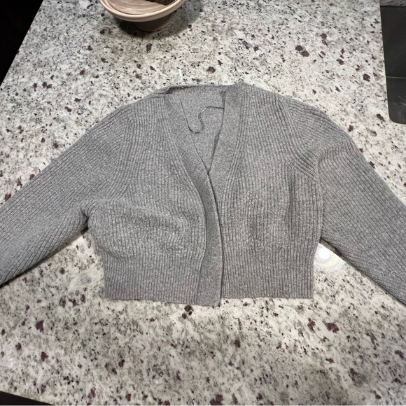 Women clothes Grey cardigan size M/L - Picture 2 of 3